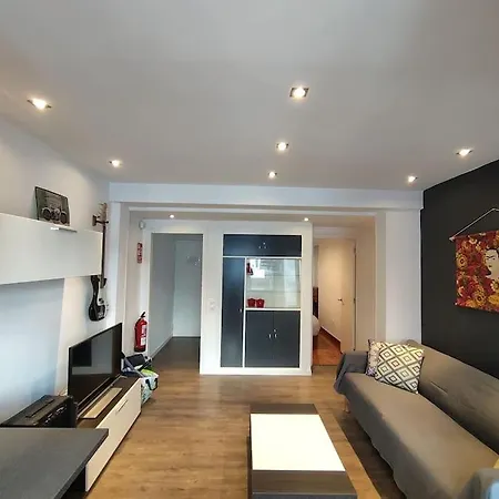 Apartament Amara Amonaren Etxea Free Wifi, Rooms, Rent Parking